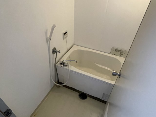 バス・シャワールーム　日々の疲れを癒すお風呂付です