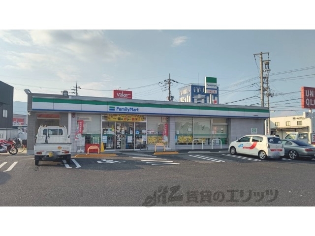コンビニ　ファミリーマート大津真野店（コンビニ）まで520m