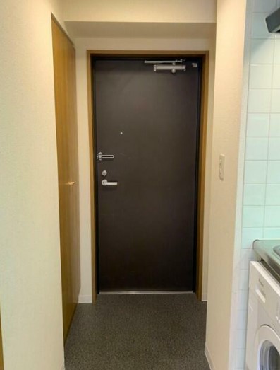 玄関　※別部屋参考写真のため内観についてはお問い合わせください※