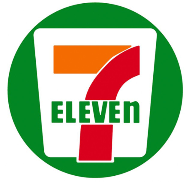 コンビニ　セブンイレブン馬喰横山駅前店（コンビニ）まで79m