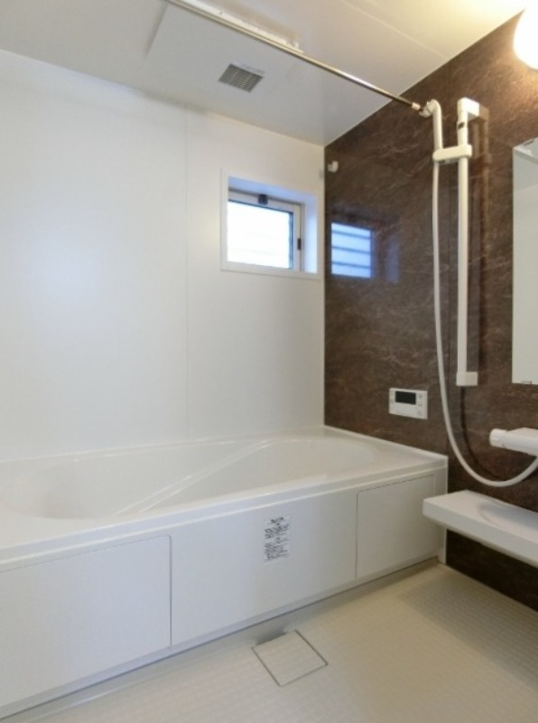 バス・シャワールーム　図面と現状に相違がある場合には現状を優先