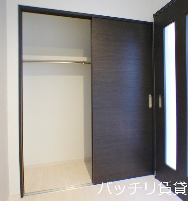 収納　類似の物件になります。現況を優先致します。