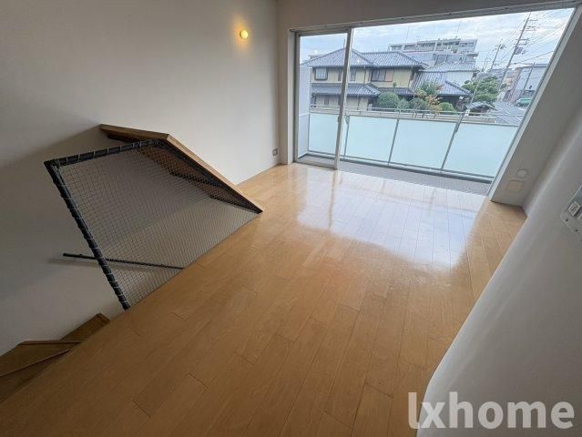 その他部屋・スペース　明るい色調の室内です