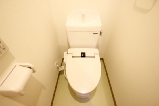 トイレ　※別部屋の写真です