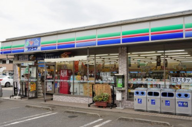 コンビニ　スリーエフ 川崎北部市場店（コンビニ）まで802m