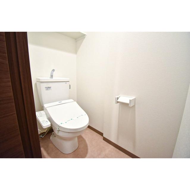 トイレ　※別部屋のお写真になります