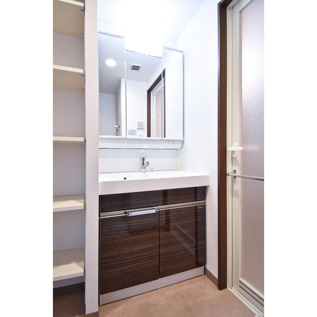 洗面設備　※別部屋のお写真になります