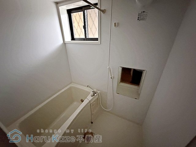 名鉄常滑線 柴田駅 徒歩4分 2階建 築17年の風呂写真