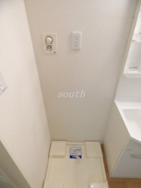 その他設備　洗濯機が汚れない室内洗濯機置き場♪