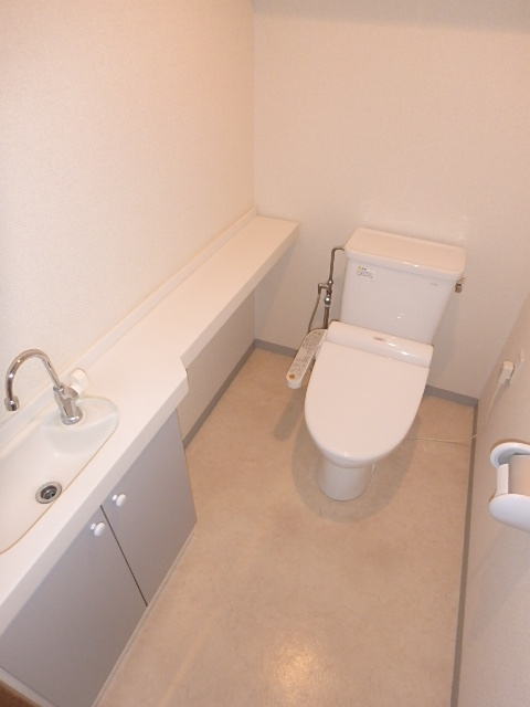 トイレ　※別室参考写真