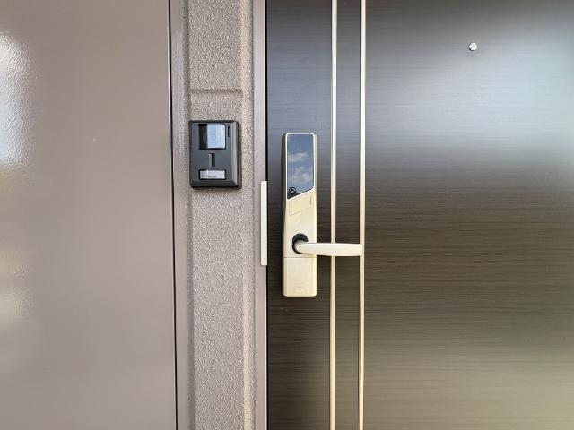 玄関　玄関