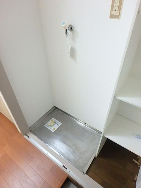 洗面設備　★室内洗濯機置場★