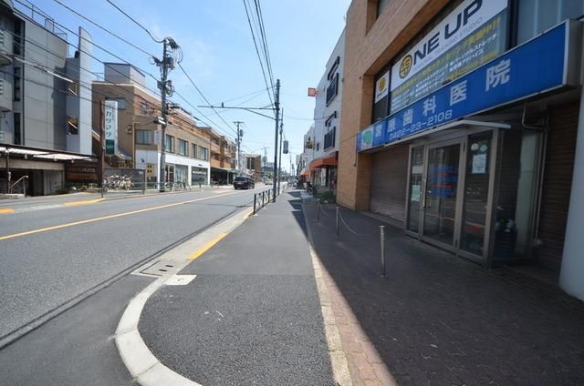 その他　物件前の通り（その他）まで1m