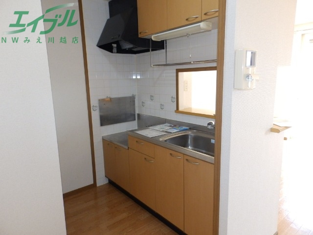 キッチン　同型参考写真