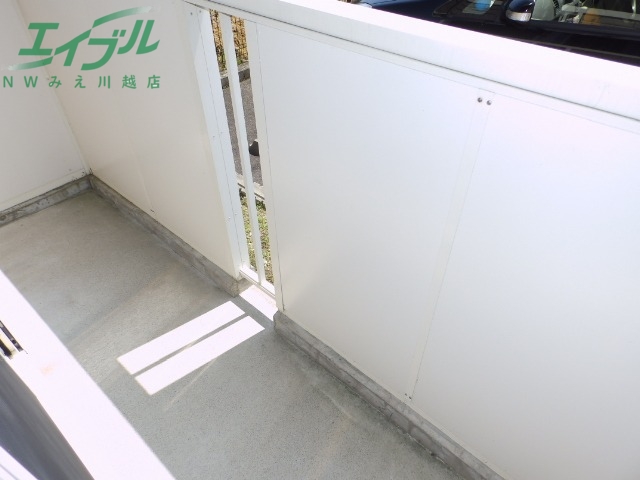 バルコニー　同型参考写真