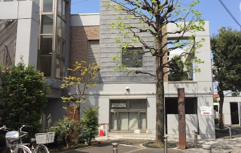 図書館　世田谷区立粕谷図書館（図書館）まで182m