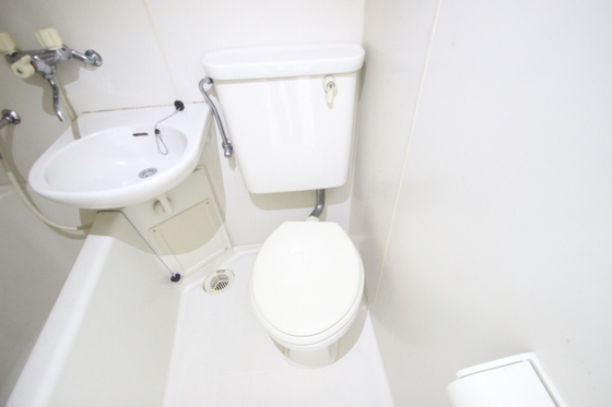 トイレ　※別部屋の写真です