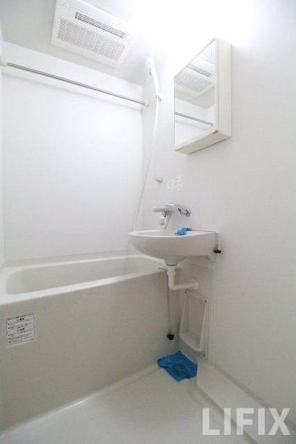 バス・シャワールーム　風呂