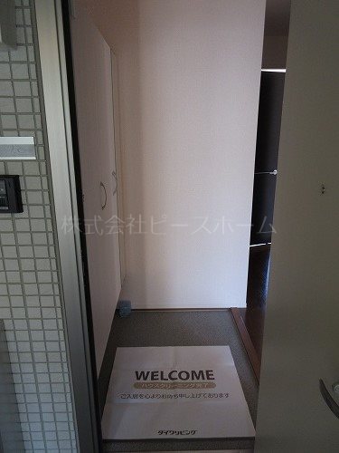 玄関　※別号室参考写真