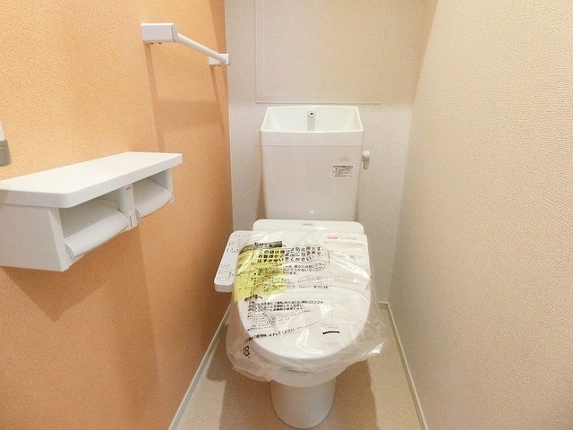 トイレ　トイレもきれいです