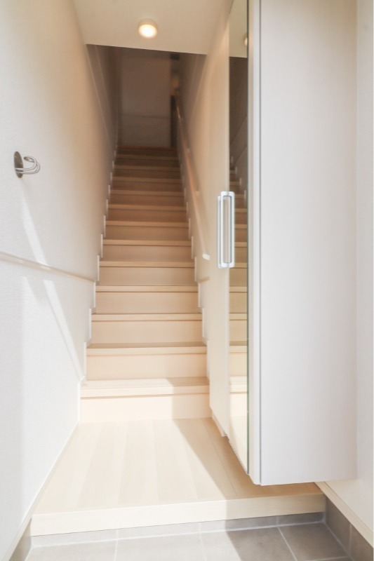 玄関　図面と現状に相違がある場合には現状を優先