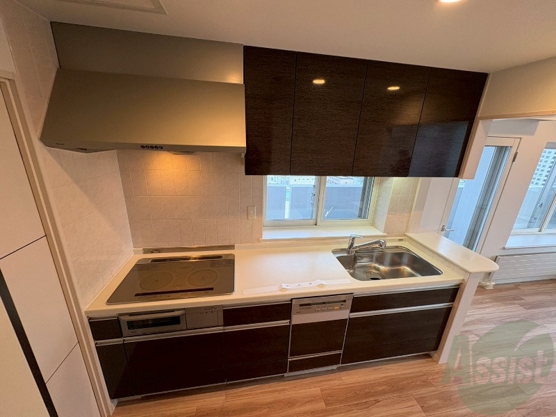 キッチン　キッチンはスペースも広々していて使いやすそうですよ！