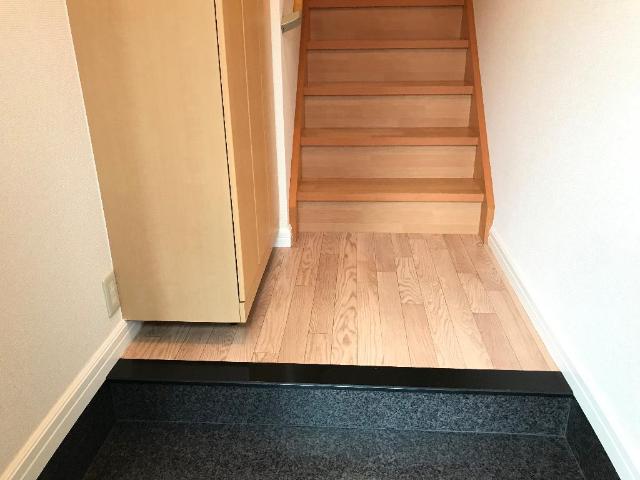 玄関　玄関（イメージ）