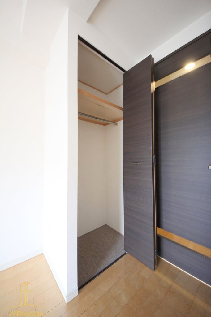 収納　グラマシー京橋