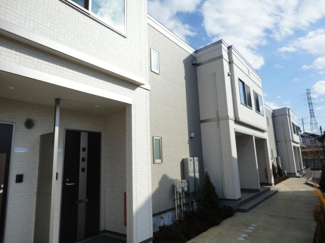 建物外観　外観写真（昼）