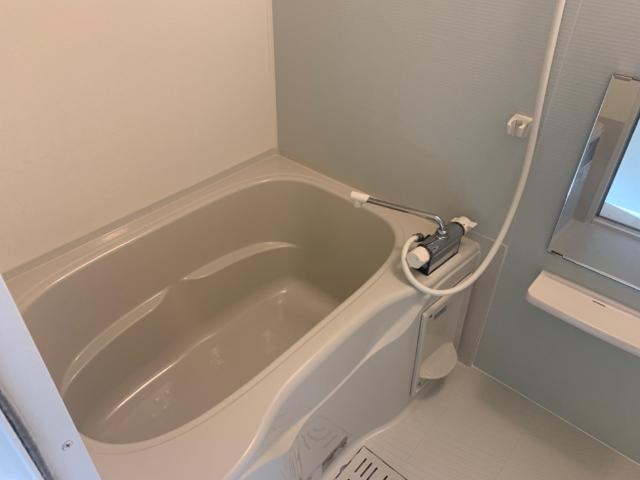 バス・シャワールーム　バス（イメージ）