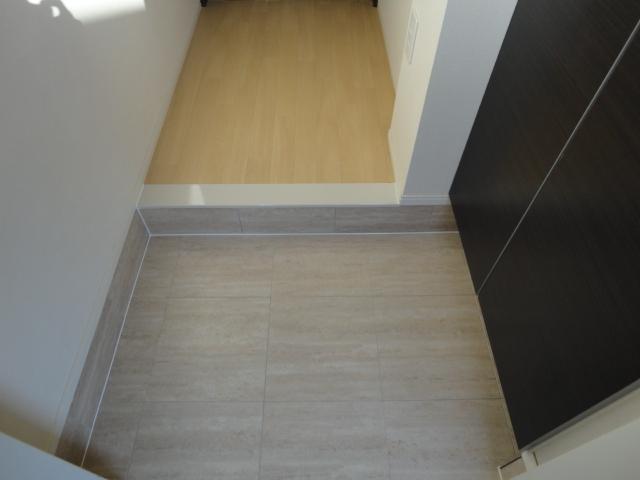 玄関　玄関（イメージ）