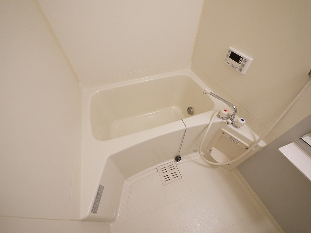 バス・シャワールーム　日々の暮らしに欠かせないお風呂です