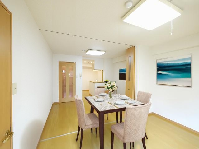 居室・リビング　CGで家具等を配置したもので家具等は含まれません。