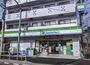 コンビニ　ファミリーマート 新宿上落合店（コンビニ）まで122m