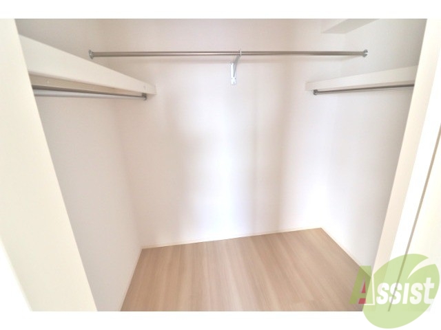 収納　うれしいウォークインクローゼット！