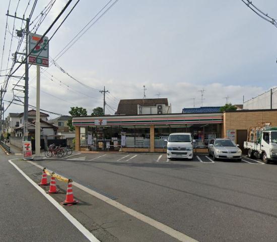 コンビニ　セブンイレブン（コンビニ）まで421m
