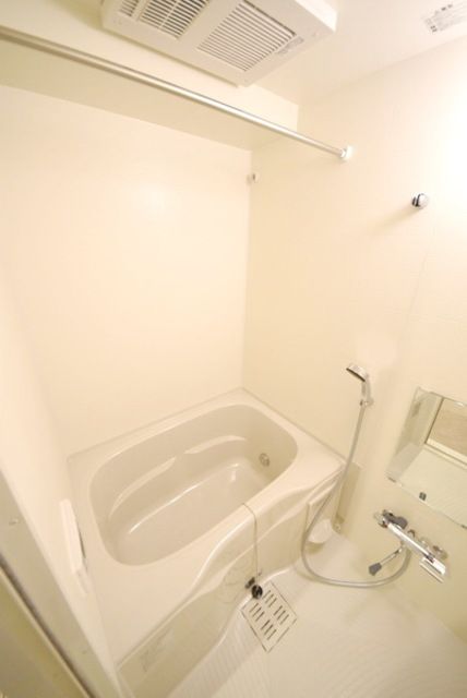 バス・シャワールーム　★キレイなバスルームです★