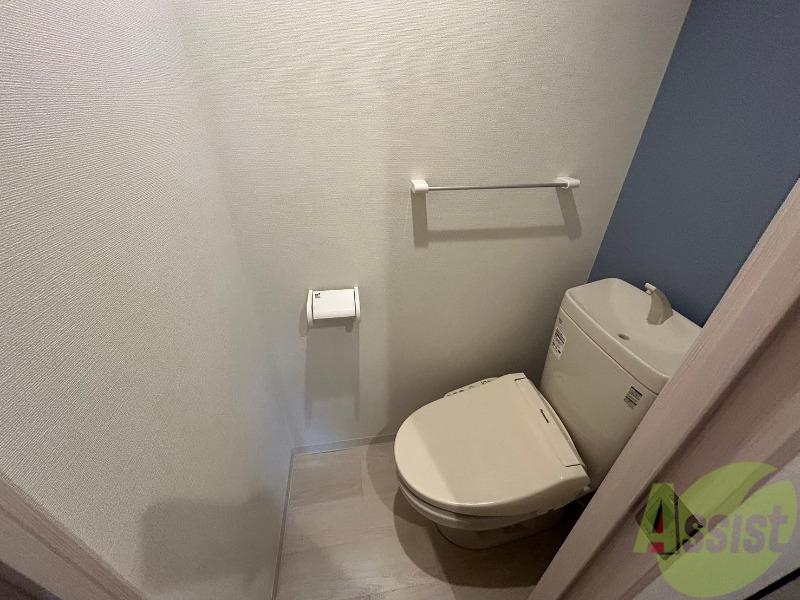 トイレ　トイレです。ウォシュレット付を探している方、おすすめです。