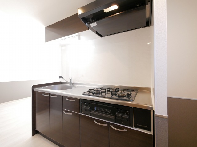 キッチン　人気の独立システムキッチンタイプです！