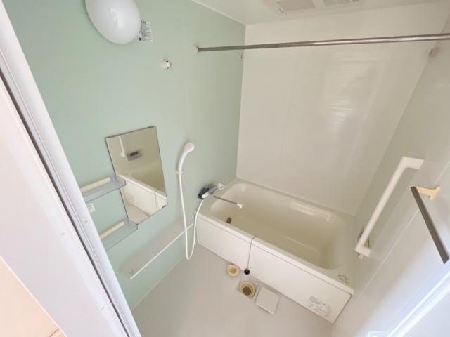 バス・シャワールーム　バス