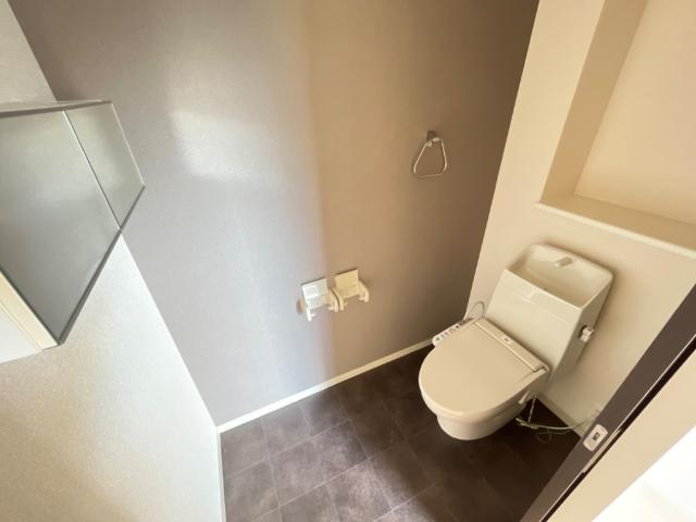 トイレ　シャワー付トイレ