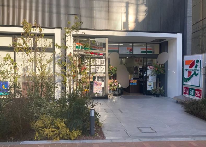 コンビニ　セブンイレブン江東大島3丁目店（コンビニ）まで142m