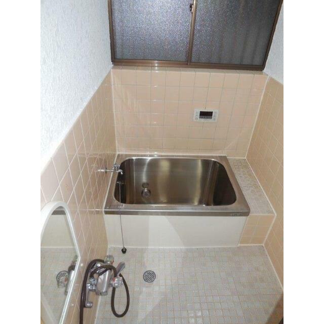 バス・シャワールーム　お風呂です