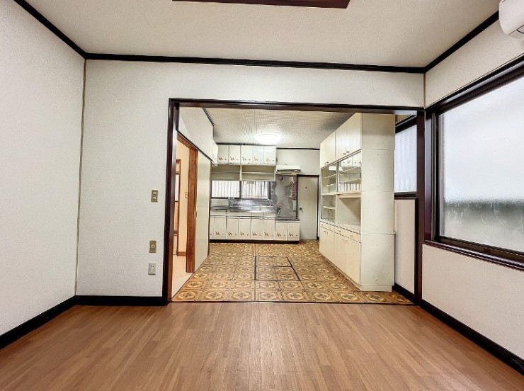 居室・リビング　居間です