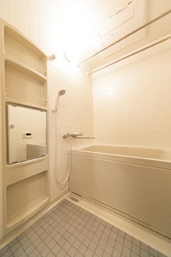 バス・シャワールーム　☆ゆっくりくつろげるお風呂☆