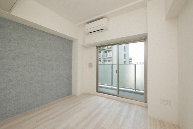 居室・リビング　こちらの居間で趣味の時間をお楽しみください