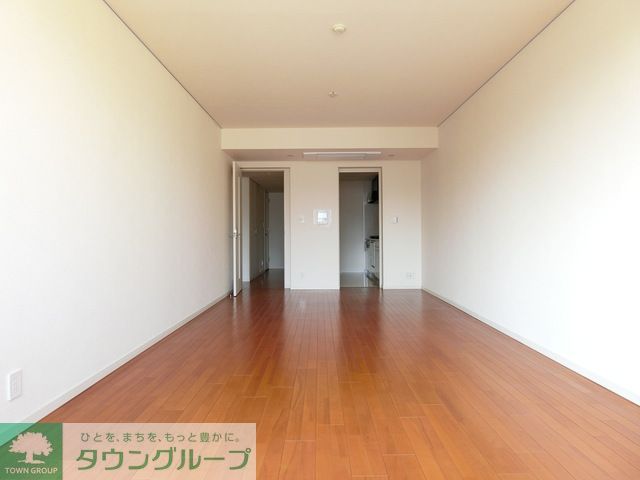 居室・リビング　Jタイプ2019年3月撮影 同タイプ414号室の写真です。