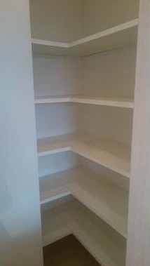 玄関　同タイプのお写真です（色合い等が異なる場合が御座います）