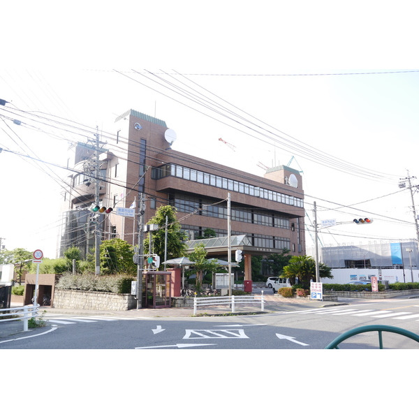 役所　清須市役所本庁舎（役所）まで324m