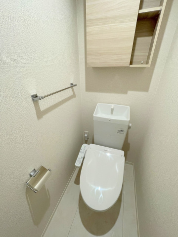 ＪＲ山陽本線 海田市駅 徒歩14分 3階建 築1年のトイレ写真